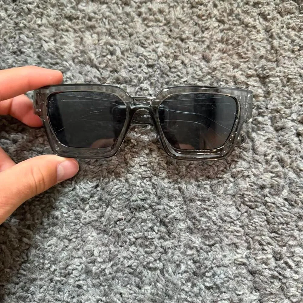 Unbranded Men's Black and Brown Sunglasses